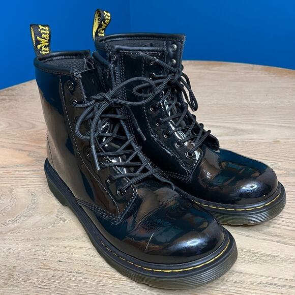 Dr. Martens 1460 Classic Patent Vegan Leather Combat Boot Lace Up Black Womens 5 - Picture 1 of 12